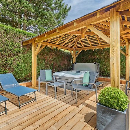 Domaine Du Gros Chene - Terrasses Avec Jacuzzis Privatifs Apartment Ablon Luaran gambar