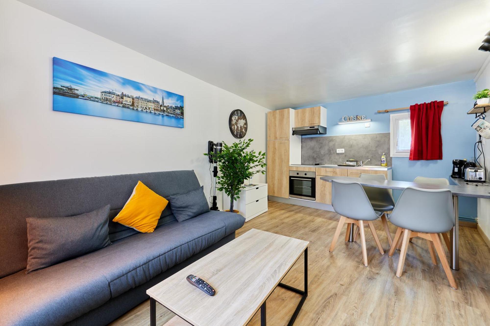 Domaine Du Gros Chene - Terrasses Avec Jacuzzis Privatifs Apartment Ablon Luaran gambar